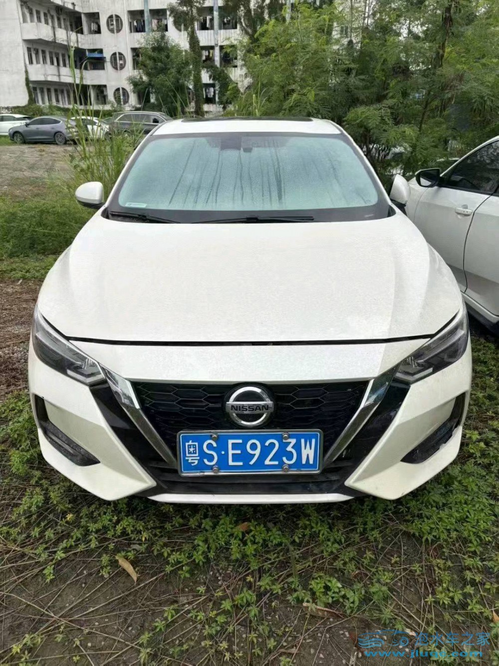 21年日產(chǎn)軒逸泡水車