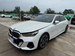 泡水車交易靠譜嗎？哪個平臺車源更正規(guī)？