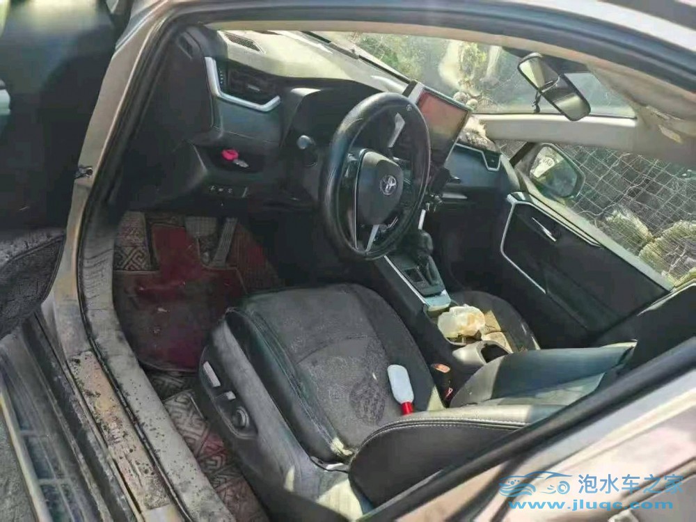 21年豐田RAV4榮放
