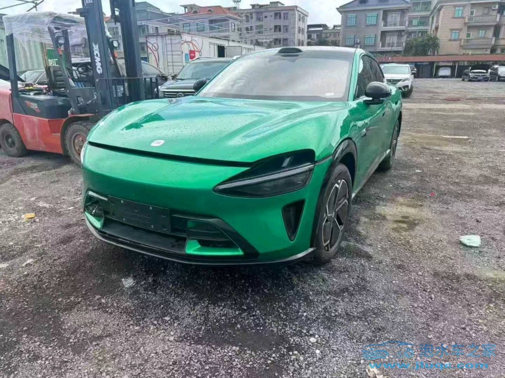 25年小米YU7