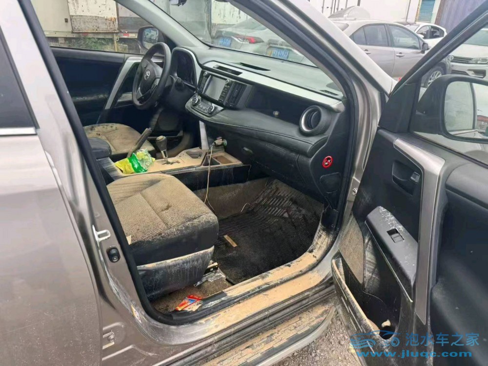 18年豐田RAV4榮放