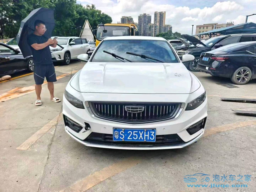 22年吉利星瑞泡水車