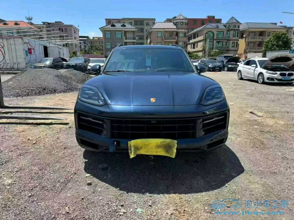 24年保時捷卡宴泡水車