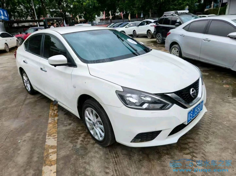 24年日產(chǎn)軒逸泡水車