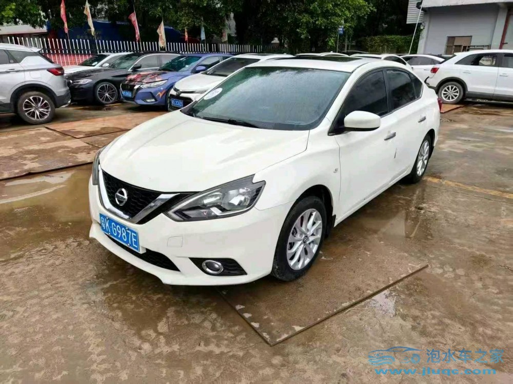 21年日產(chǎn)軒逸泡水車