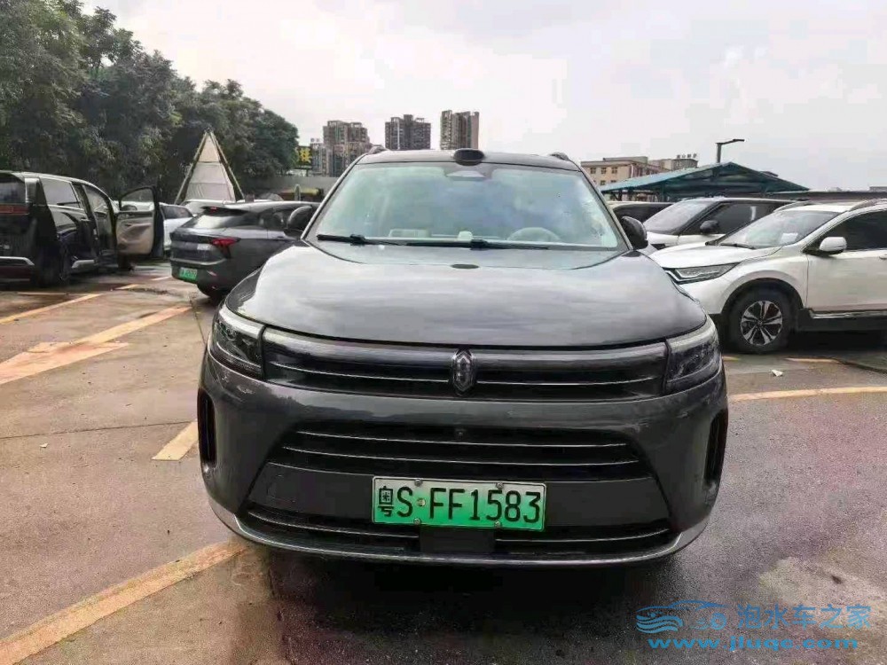 24年華為智選問界泡水車